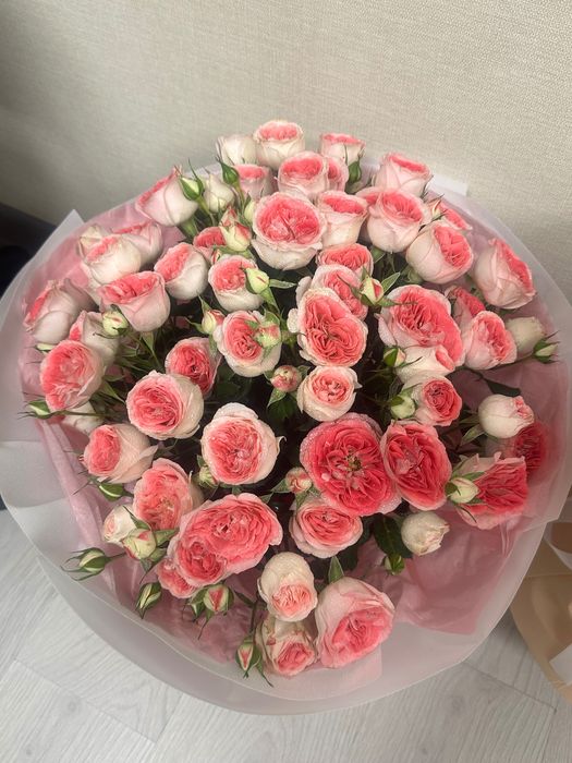 Цветы, букеты свежие