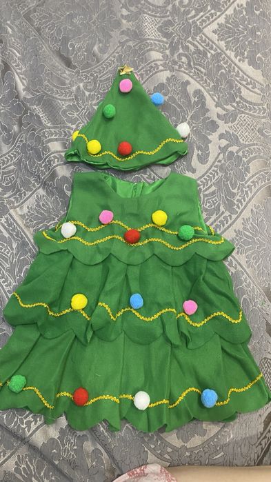 Продам новый костюм елочки!