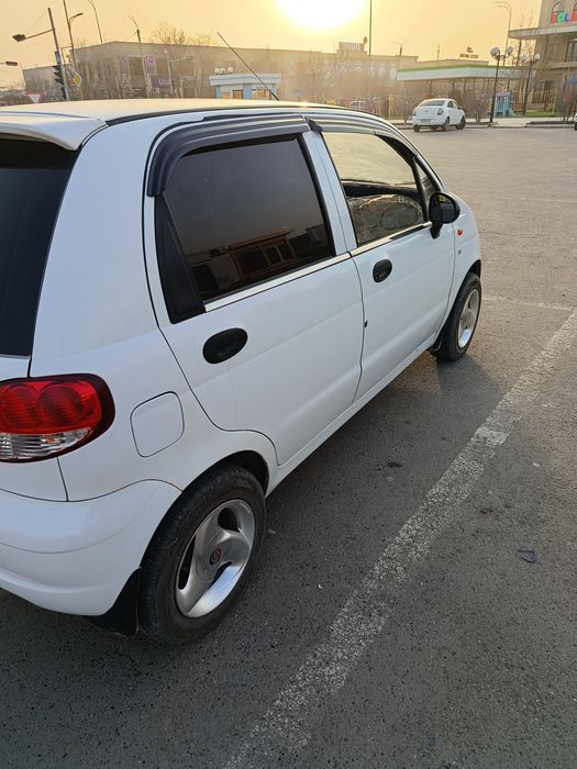 Продам автомобиль матиз