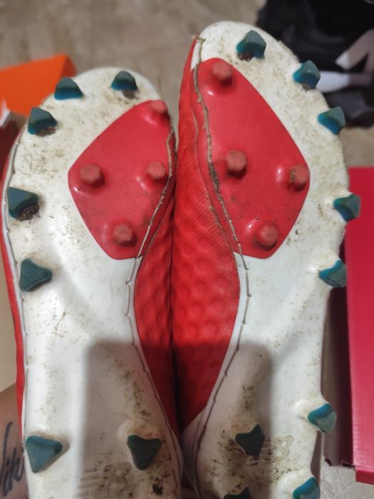 Бутонки New balance номер 40 .Като нови