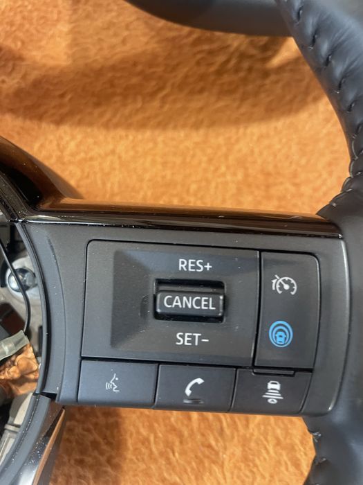 Оригинален волан за Нисан Кашкай/Nissan Qashqai III (J12)