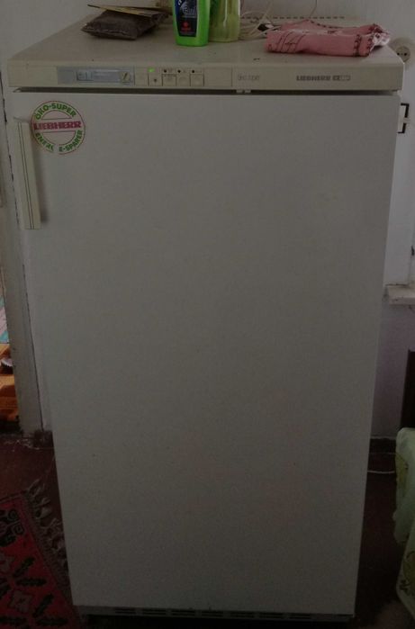 продавам фризер LIEBHERR от 1990 г