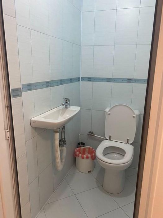 Дава се под наем Тристаен апартамент в София, Люлин 8 - 86 кв.м за 675 € - Снимка #7