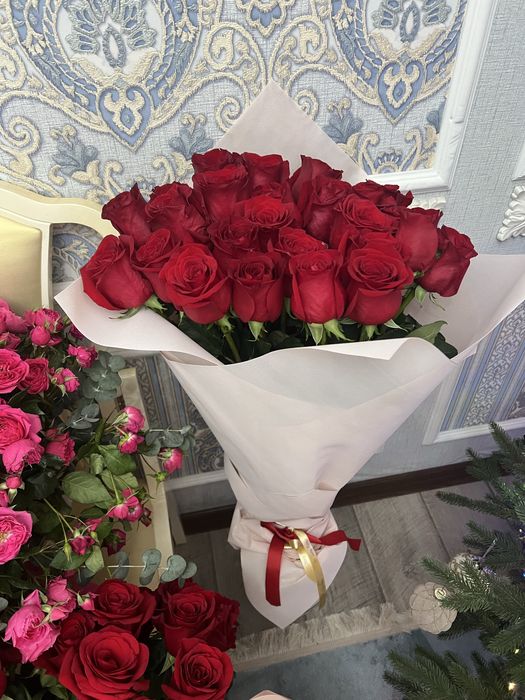 Цветы цена договорная