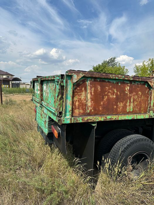 Бортовой полуприцеп
