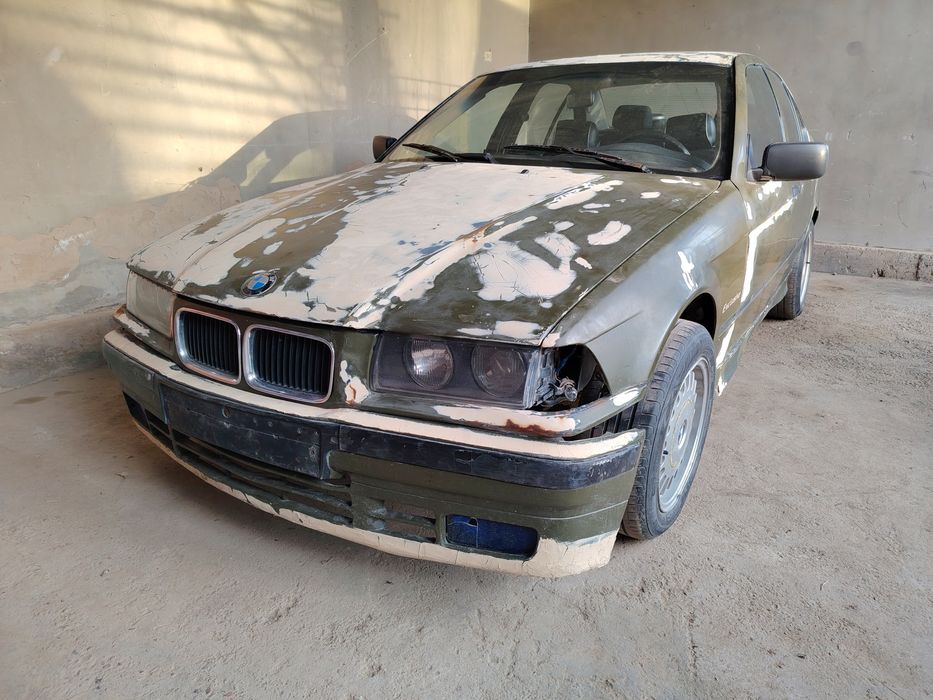 Bmw e36 sotiladi