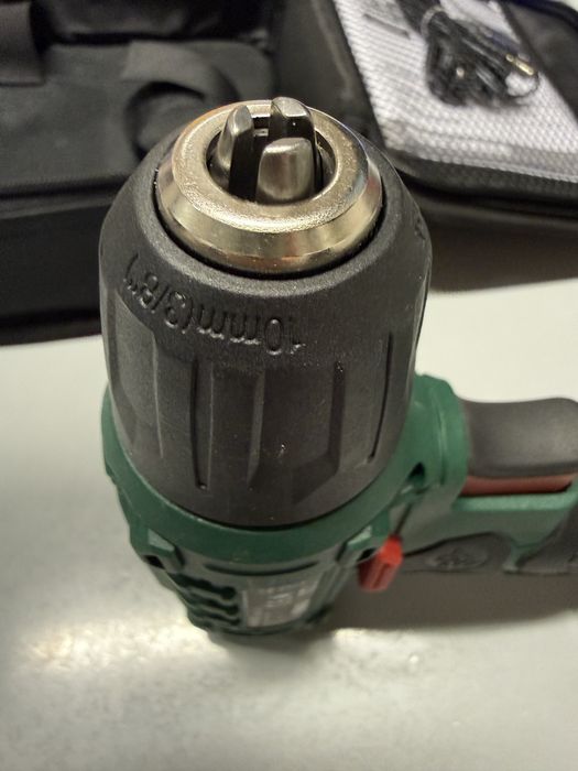 Autofiletanta / surubelnita / masina de gaurit cu acumulator Parkside