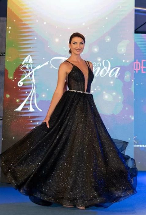 Бална,абитуриентска рокля Тианда