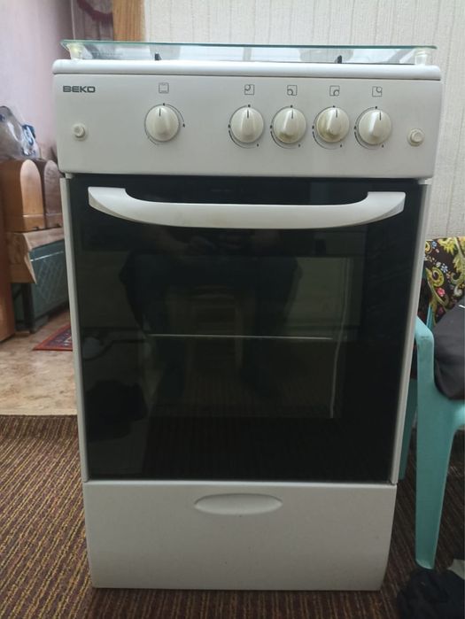 Газовая плита продаю