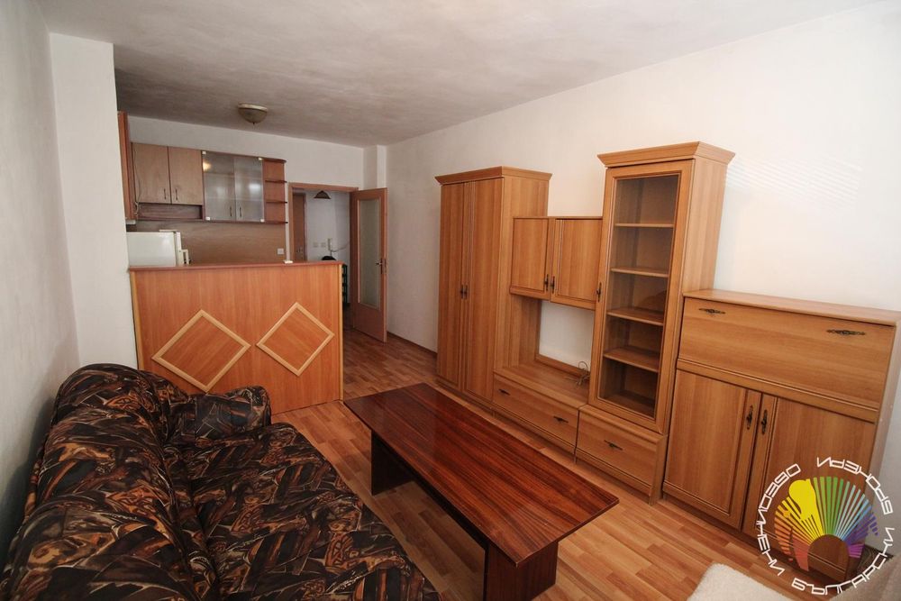 Дава се под наем Двустаен апартамент в Бургас, Възраждане - 60 кв.м за 331.5 € - Снимка #2