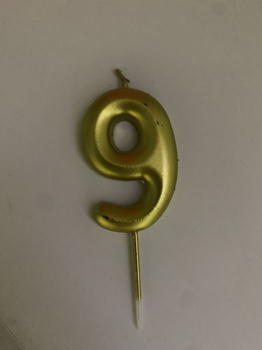 Балон и свещичка «9»