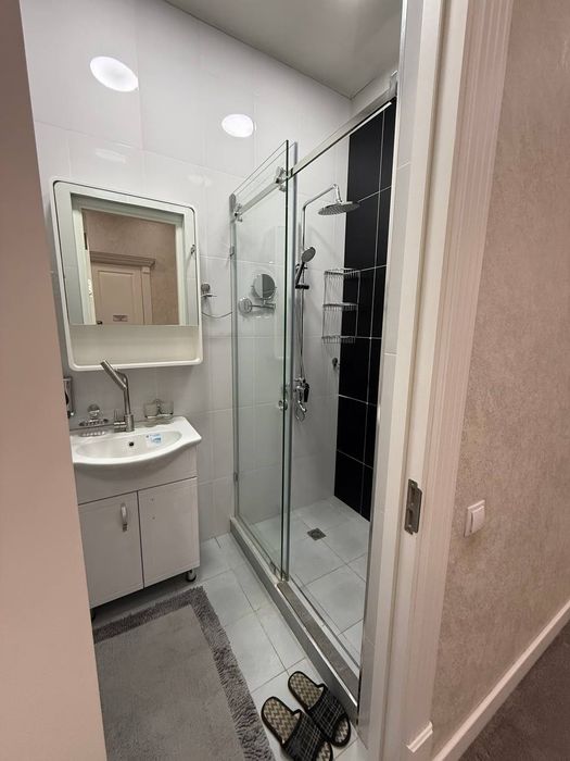 Arenda kvartira Yunusobod Amerika elchi xonasi togrisi 2 xona full