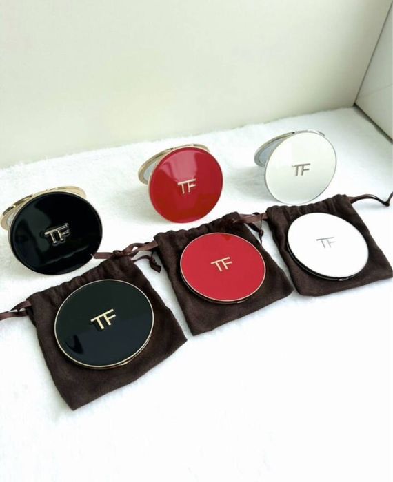 В наличии! Зеркало