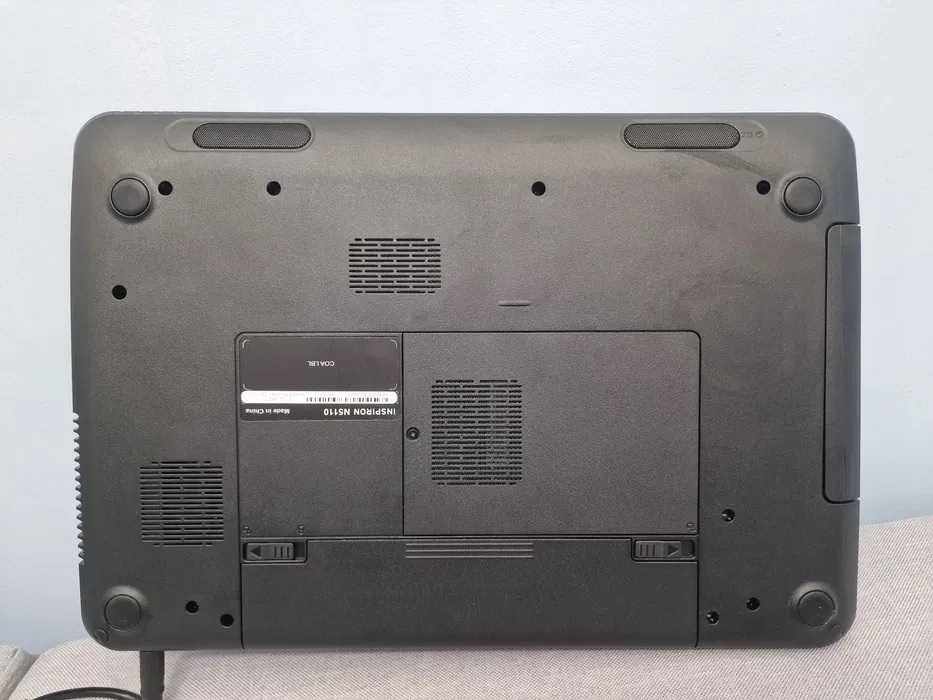 Laptop Dell Inspiron n5110 Windows 11 licenta i5 8GB RAM SSD Sams 500G