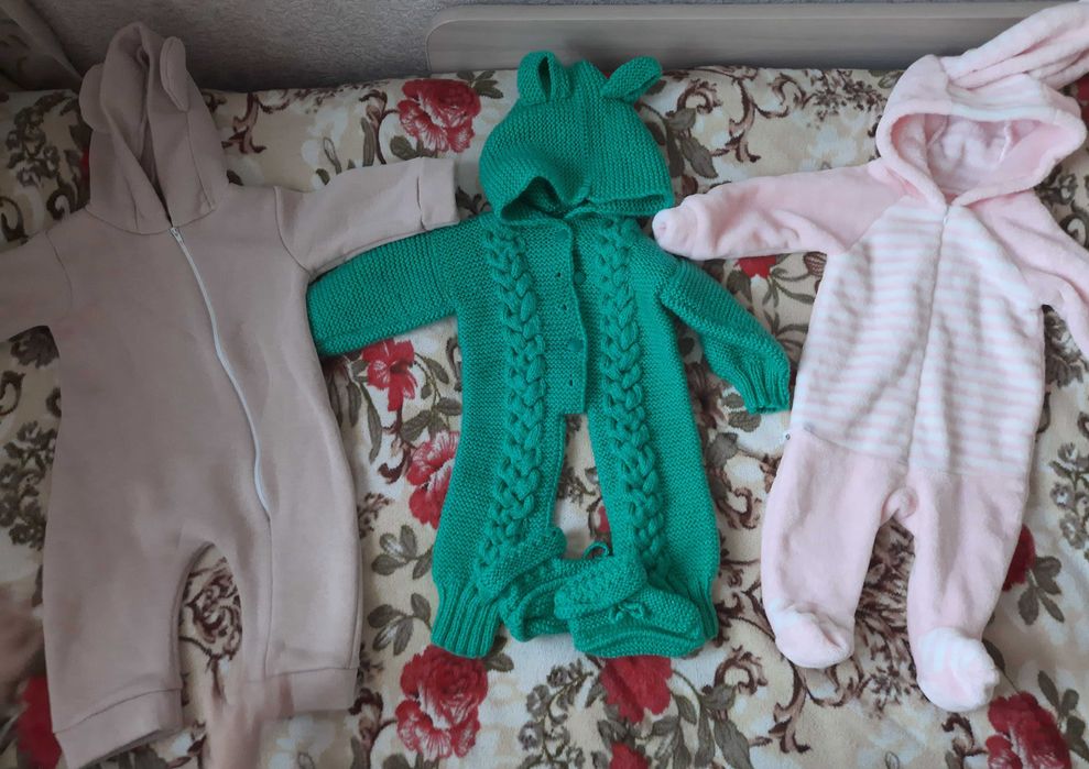 Продам детские вещи