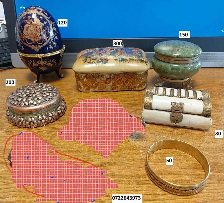 Cutii de bijuterii din jad, ceramica și os