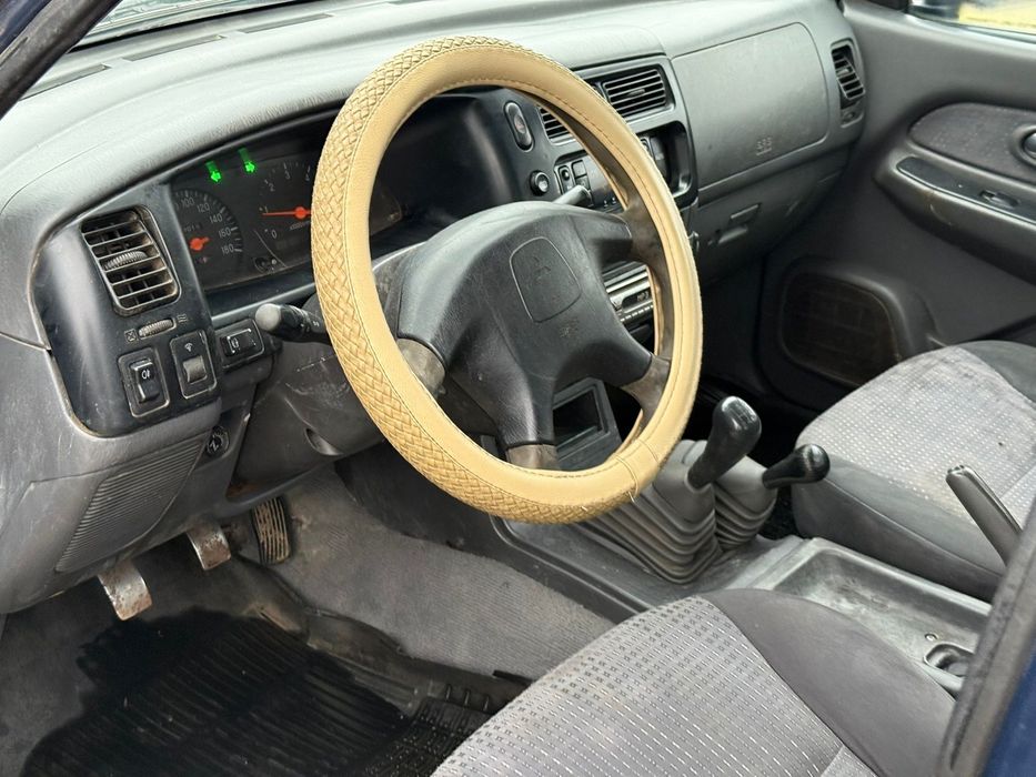 Mitsubishi  L200  - 2.5 Ddi - 4x4