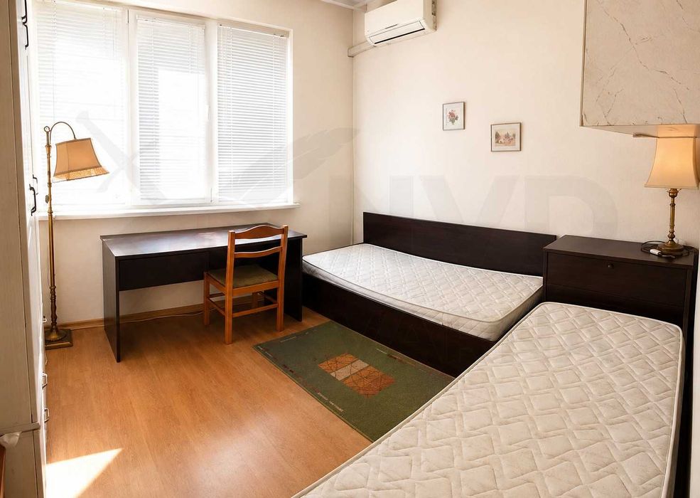 Дава се под наем Двустаен апартамент в Варна, Център - 80 кв.м за 498.27 € - Снимка #4