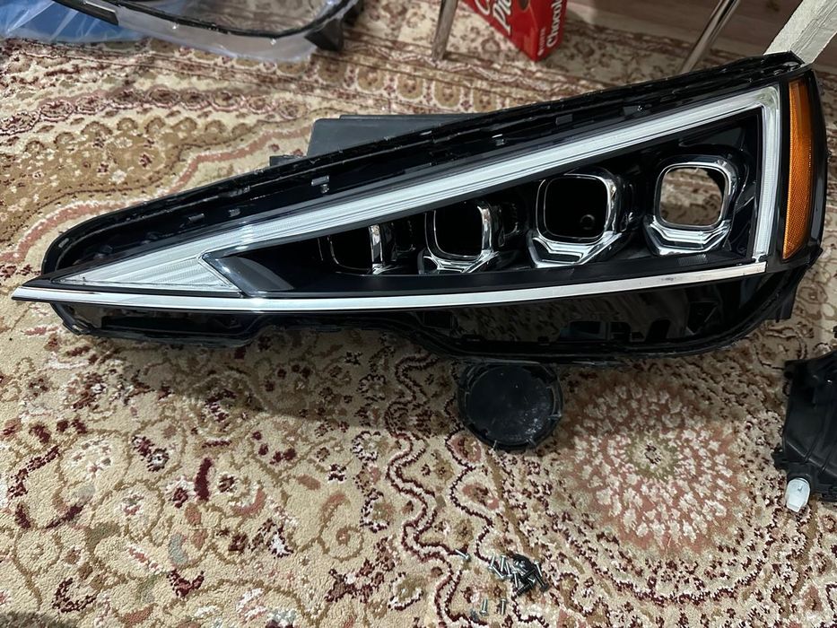 Фара левое лед заводсое