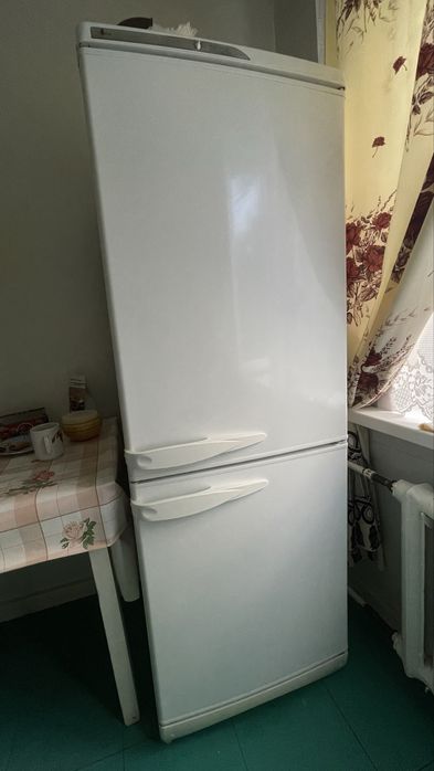 Холодильник Stinol