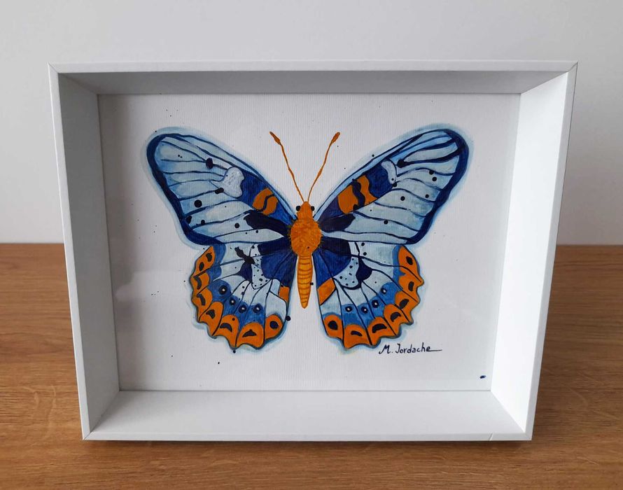 Fluturi pictați manual – acuarelă pe hârtie