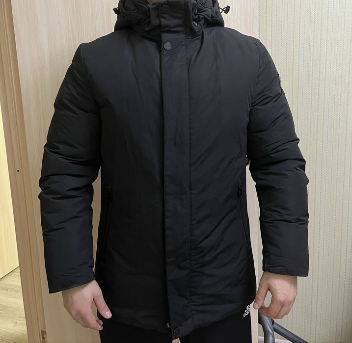 Продам зимнюю куртку в нормальном состоянии