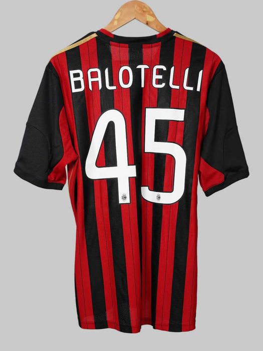 Tricou Ac Milan Home Kit 13/14 Retro - Balotelli 45 Fan Version