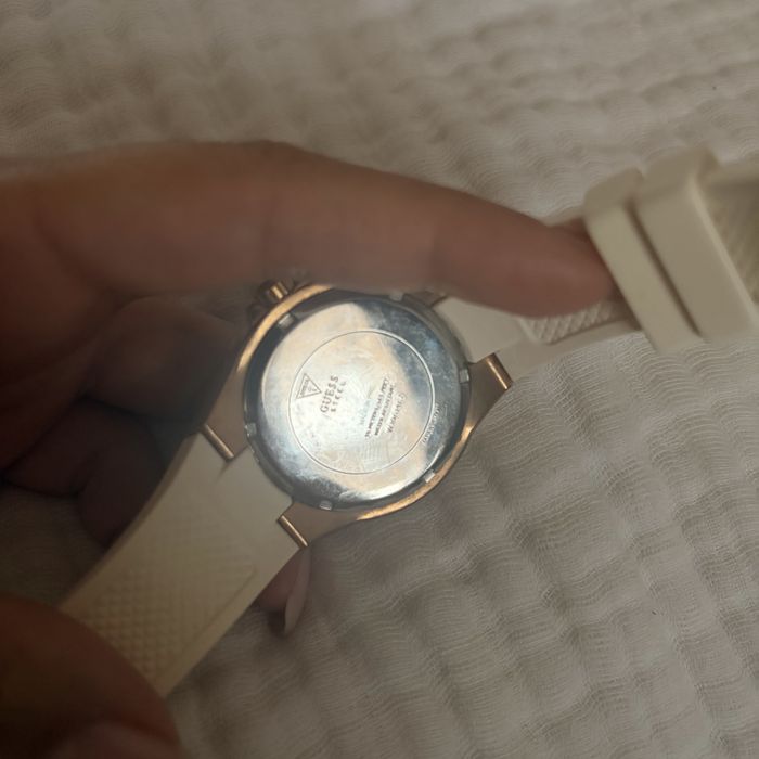 Часы оригинал только