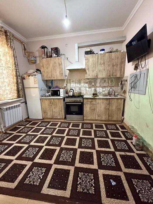 Samarqand shahar Qorasuv massivida zudlik bilan uy sotiladi