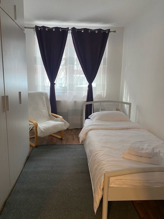 Apartament 2 dormitoare , living cu bucatarie