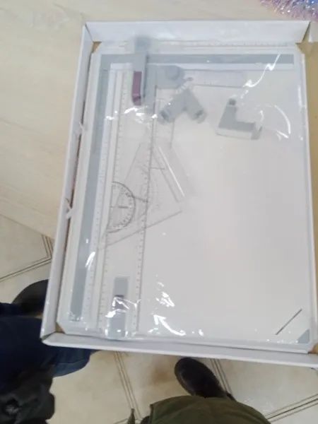 Стол для черчения