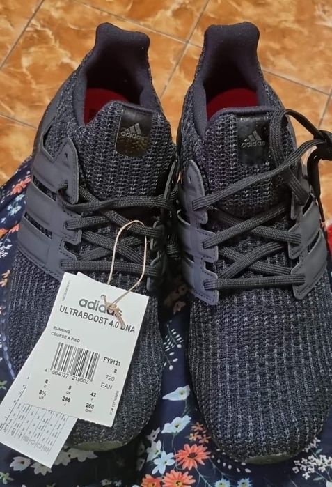 Vând adidasi bărbați