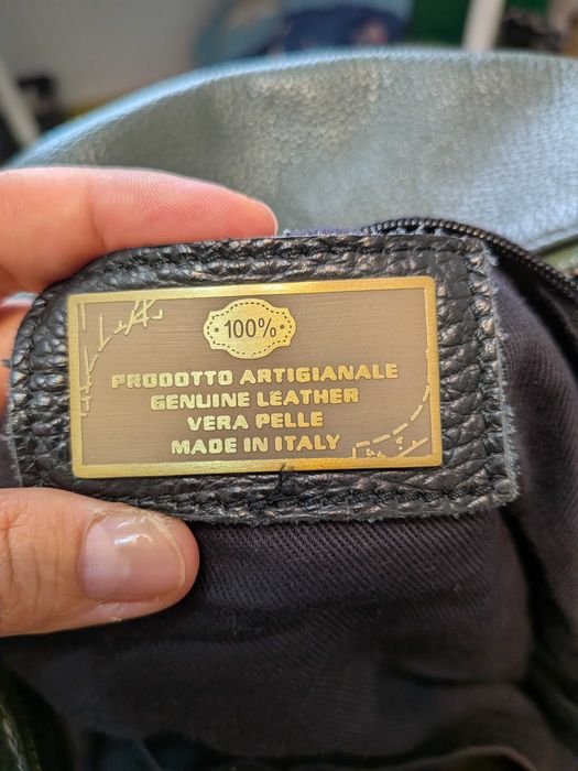 Ghiozdan de piele
