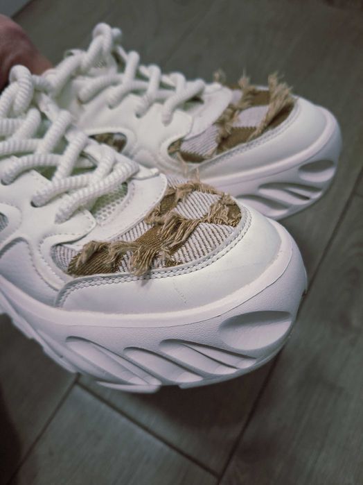 Adidașii platforma Capitalism mărimea 37 stare foarte bună