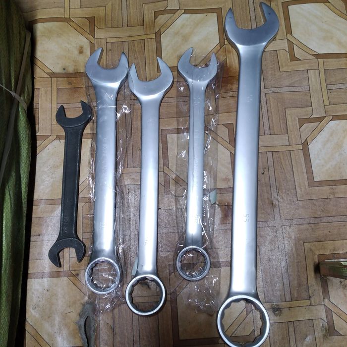 Ключи гаечные накидные