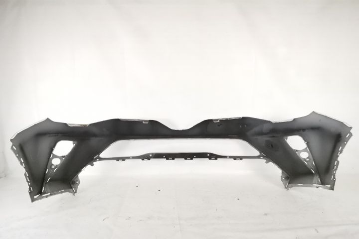 Оригинална предна броня в добро състояние Тойота Ц-ХР / Toyota C-HR Ор