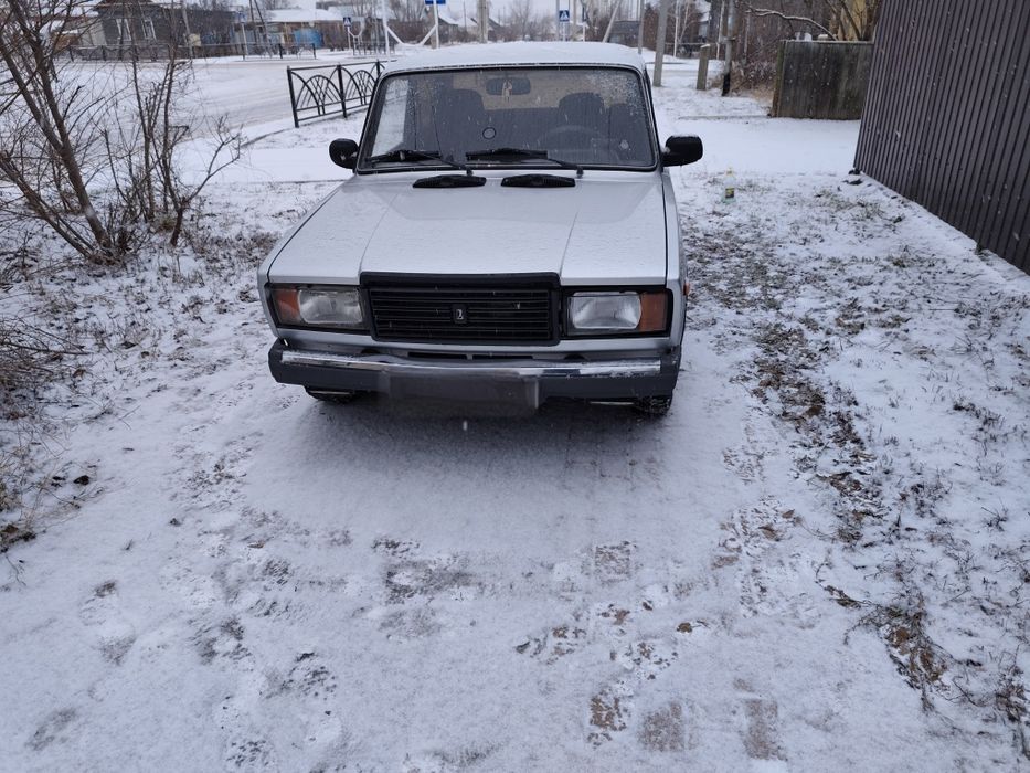 Продам Ваз 2107 инжектор   2011 года