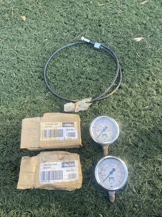 Манометр Parker 0–60 bar (0–850 psi