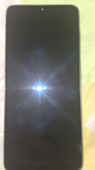 Samsung A33 5G с коробкой