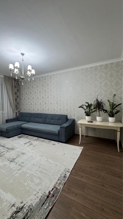 Продам ковер в отличном состоянии