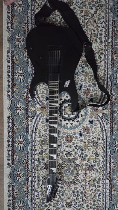 Электрогитара Ibanez