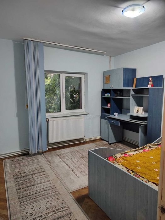 Vand apartament 4 camere, strada Brailei, Focsani