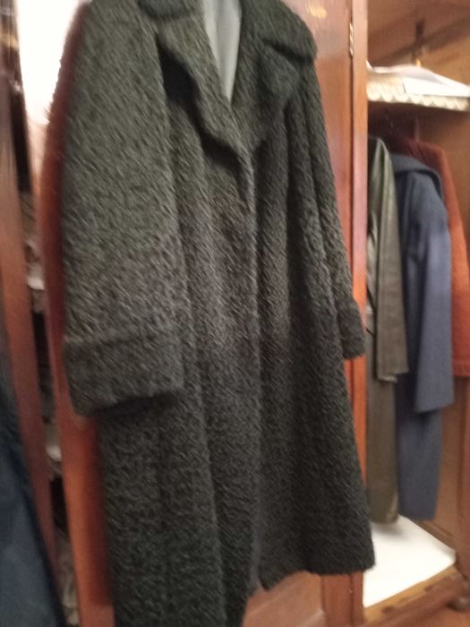 Palton autentic astrahan, caciula astrahan vintage1940