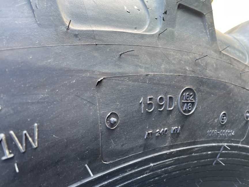 Anvelope radiale noi 600/65 R38 pentru tractor spate cu livrare rapida