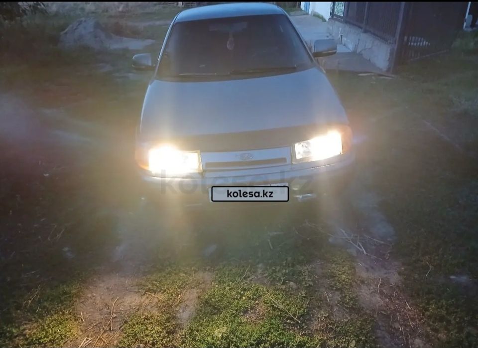 Продам ваз 2110 год выпуска 2003