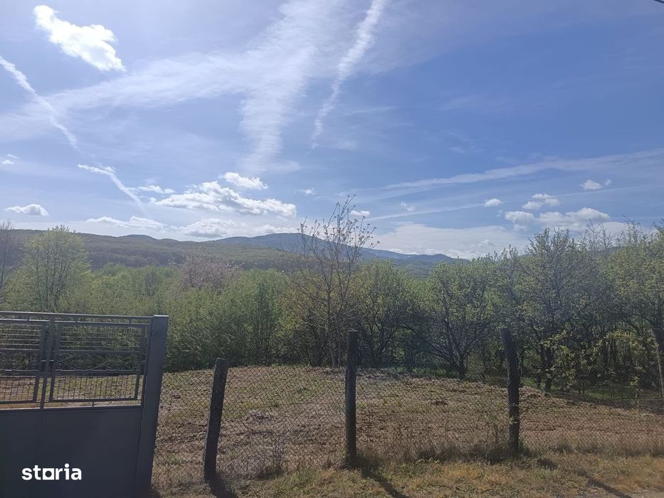 Teren Intravilan - TROPINI - VECHII  -Rășinari