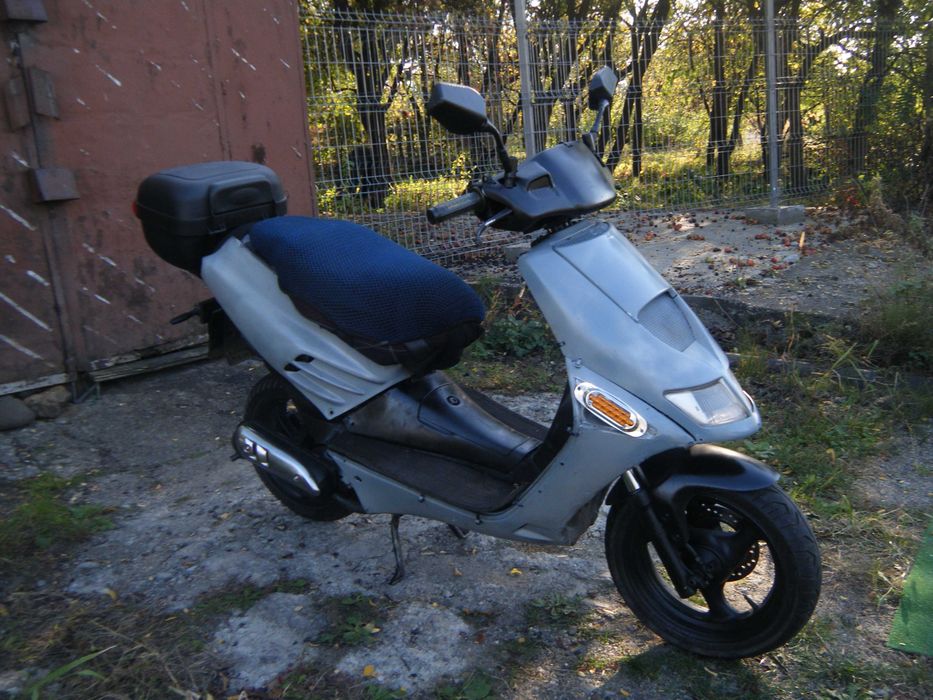 Vand scuter Aprilia 49 cc