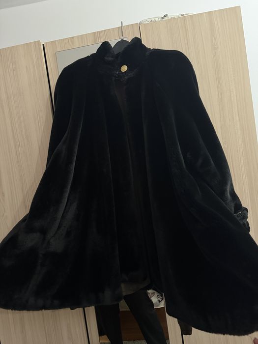 Blana artificiala vintage forma clopot marimea M/L