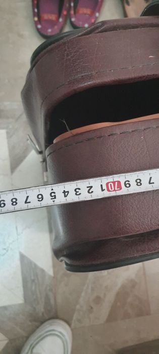 Кожен пътнически куфар