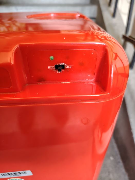 Мини хладилник Mobicool F 16 AC.